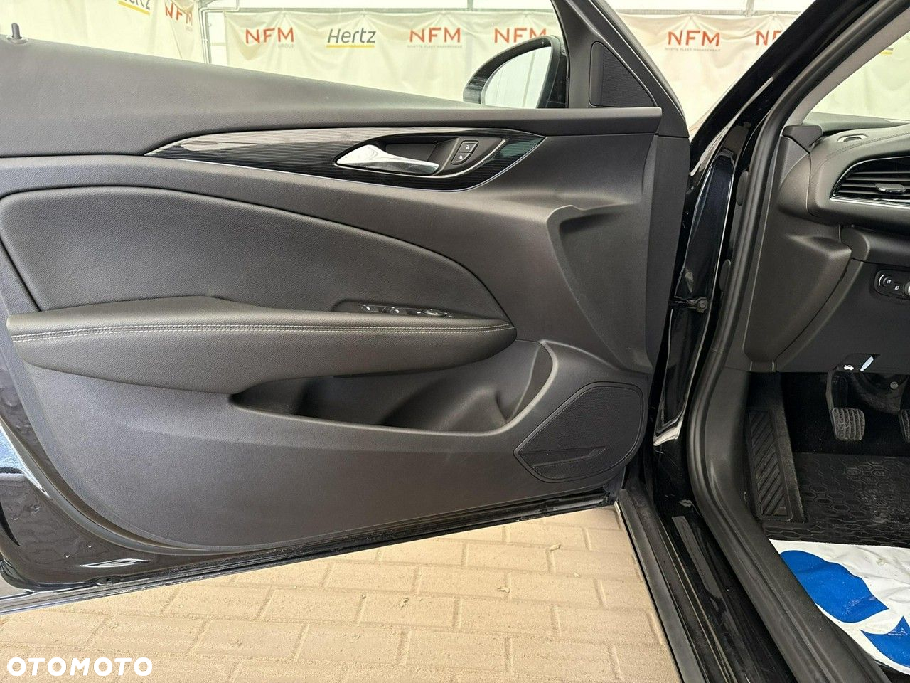 Opel Insignia - 10