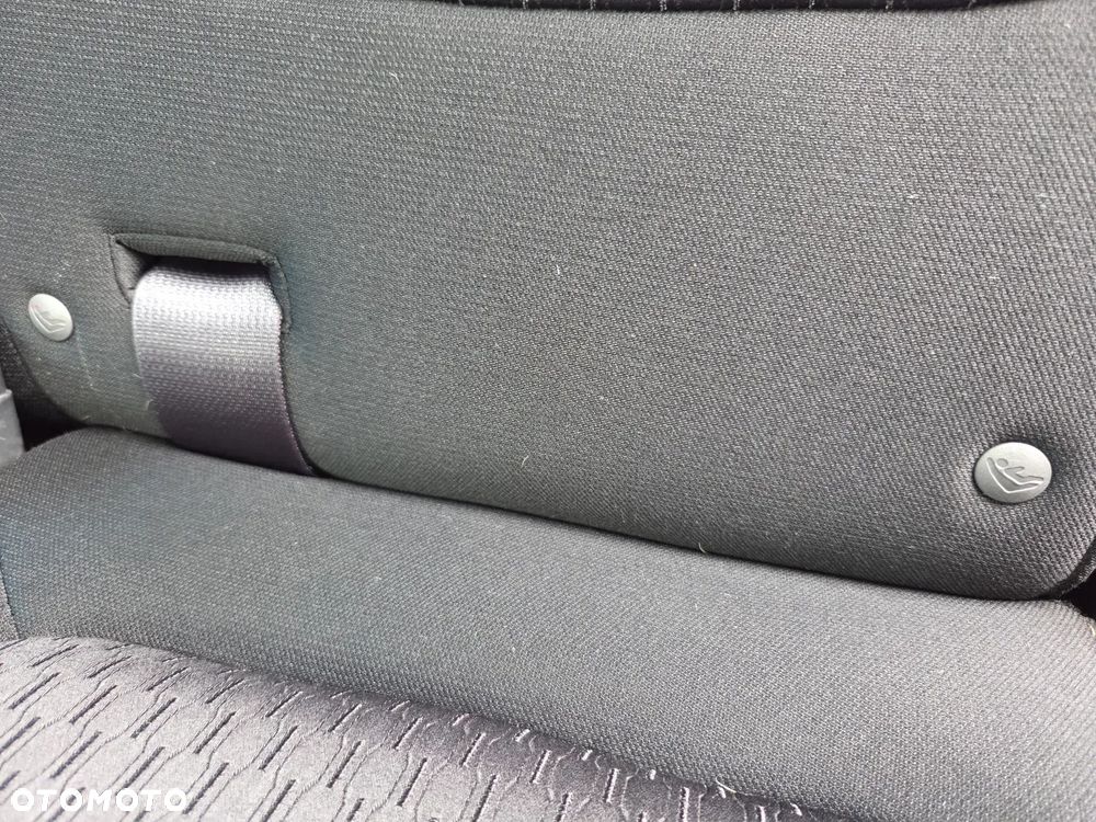 Mitsubishi Outlander 2.0 City Style 2WD - 20