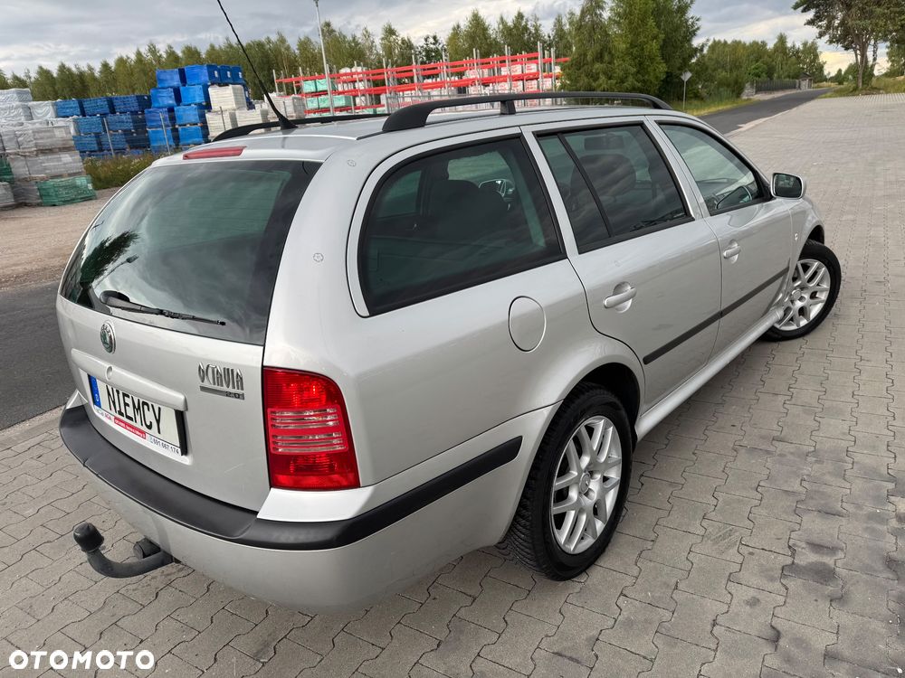 Skoda Octavia - 2