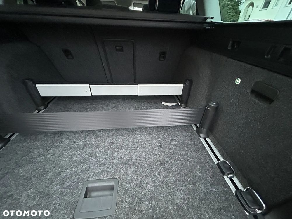 Skoda Superb 2.0 TDI Elegance Outdoor DSG - 18