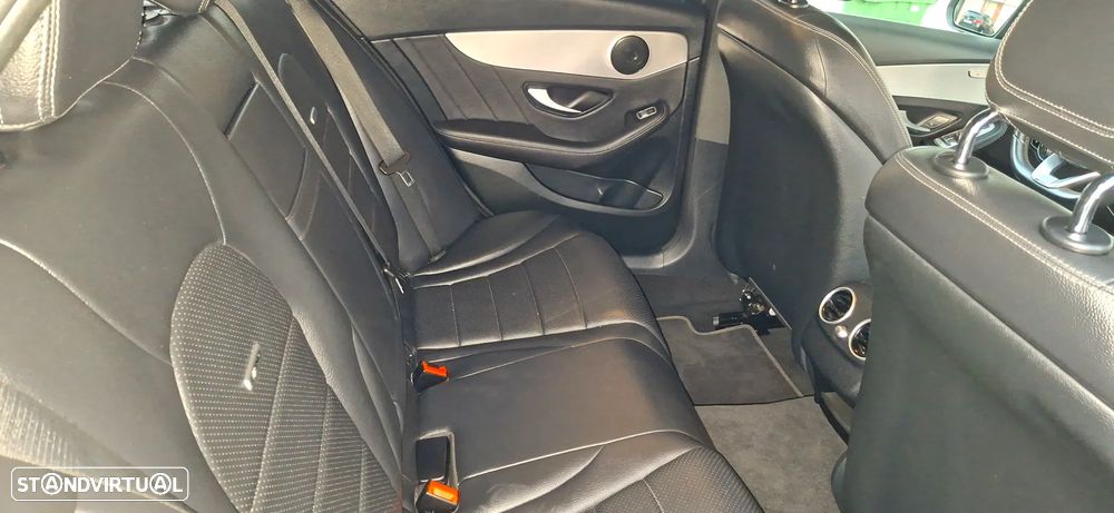 Mercedes-Benz C 300 - 5