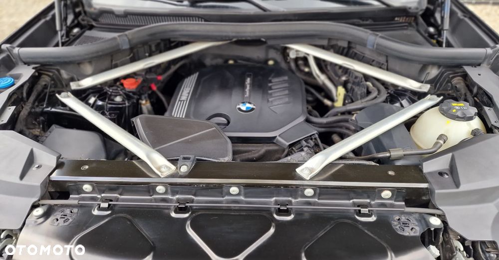 BMW X5 xDrive25d - 10