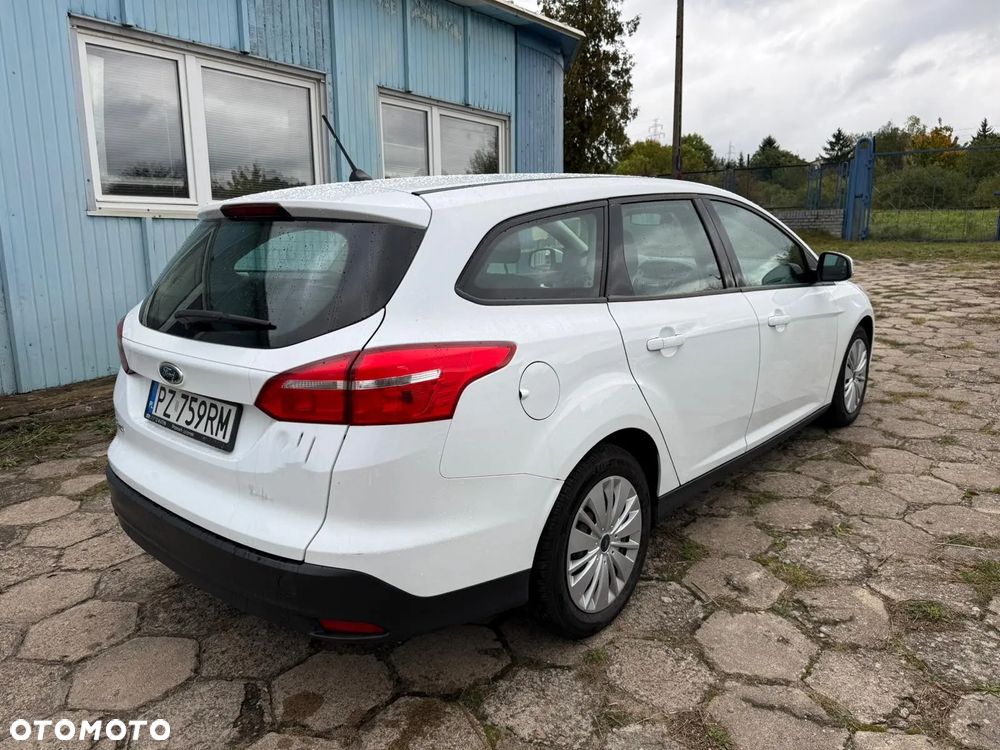 Ford Focus 1.5 TDCi Trend - 5