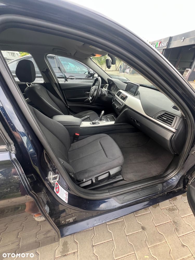 BMW Seria 3 - 15