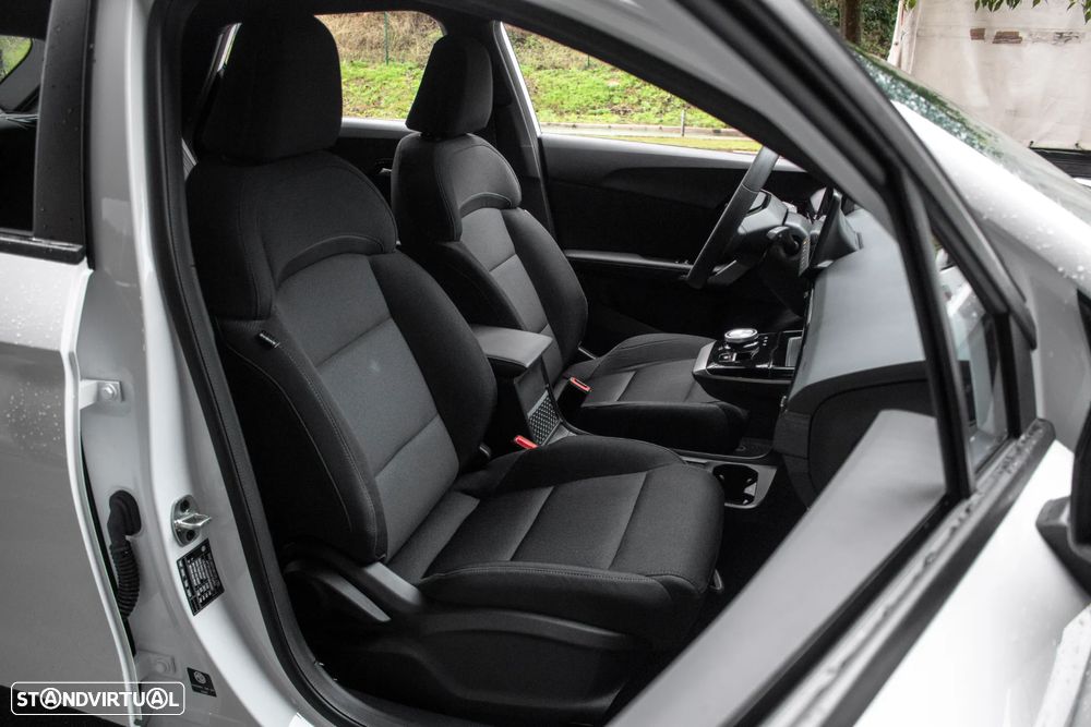 MG MG4 4 Standard - 24