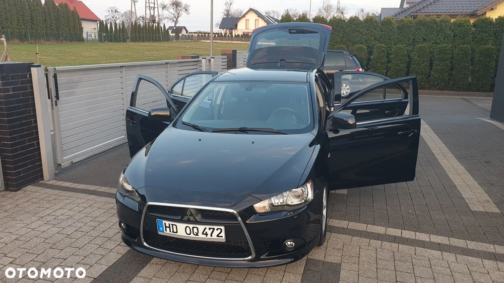 Mitsubishi Lancer - 9