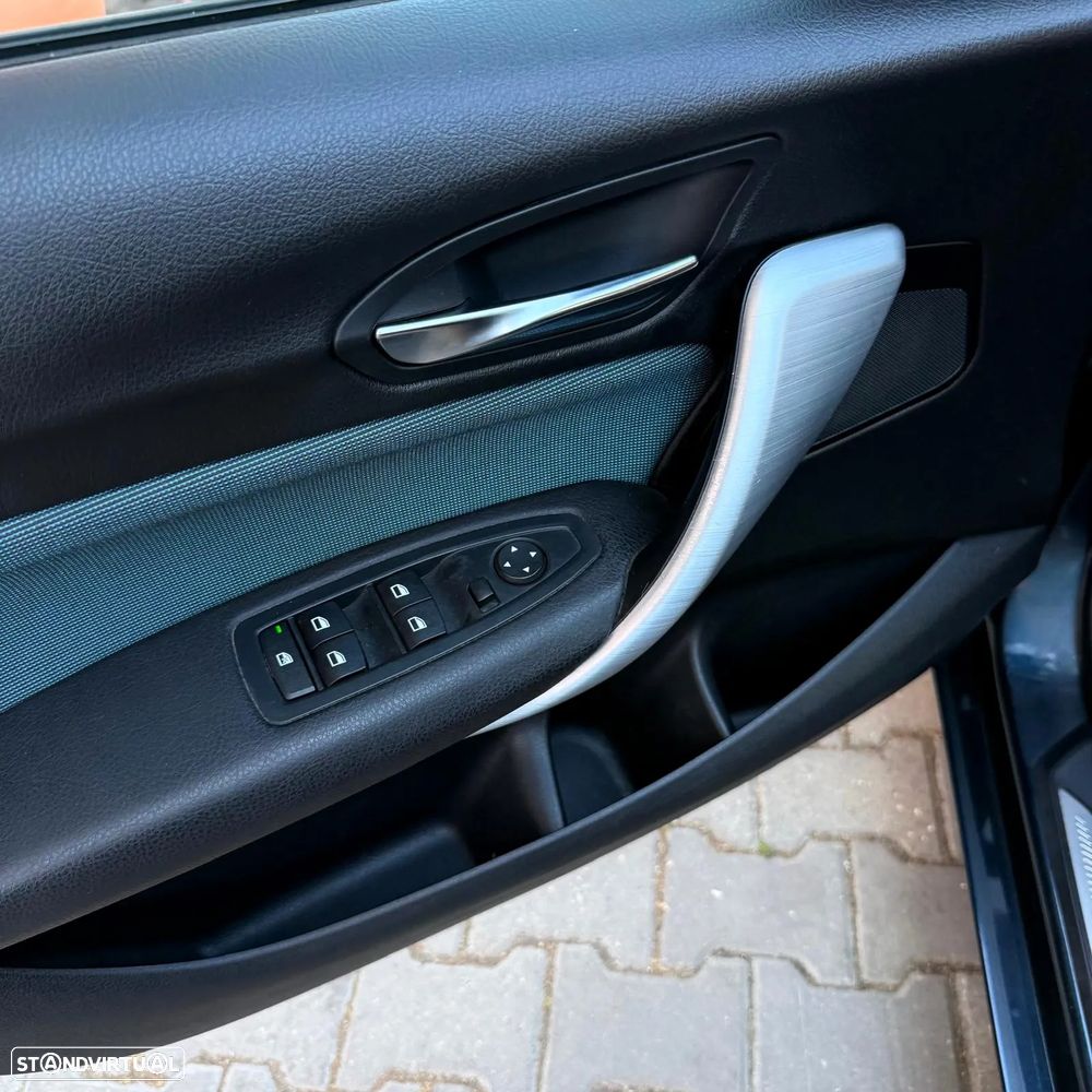BMW 116 d EDynamics Line Urban - 8