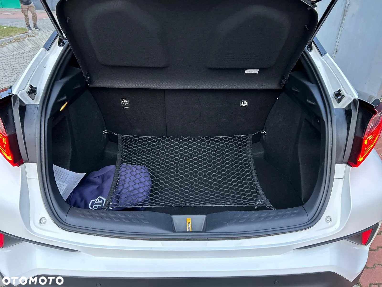 Toyota C-HR 1.2 T Comfort - 14
