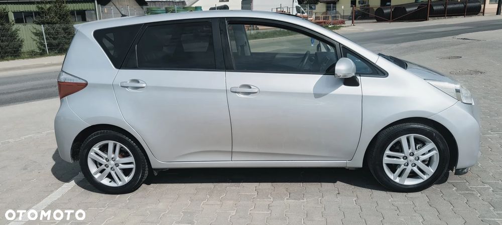 Toyota Verso S 1.33 VVT-i Life - 8