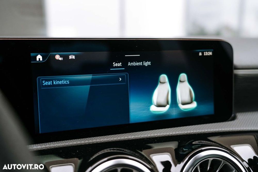 Mercedes-Benz A 220 4Matic MHEV 8G-DCT - 33