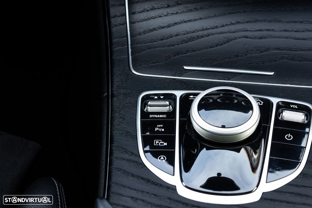 Mercedes-Benz C 220 d AMG Line - 24