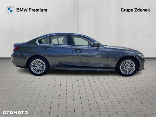 BMW Seria 3 330e Sport Line sport - 9