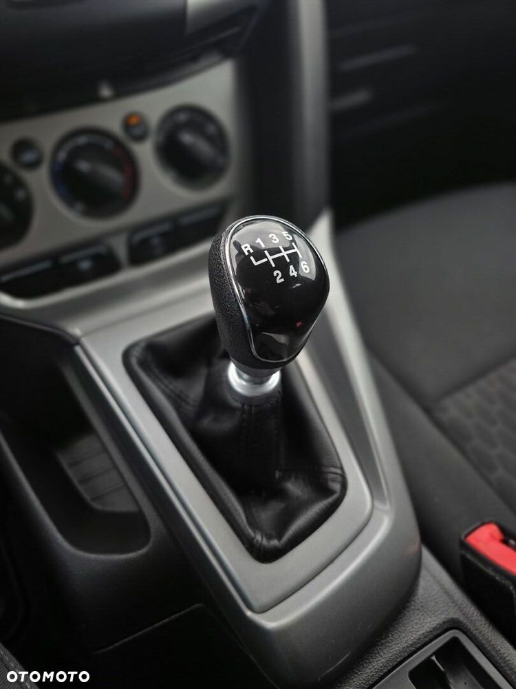 Ford Focus 1.6 TDCi Trend - 14