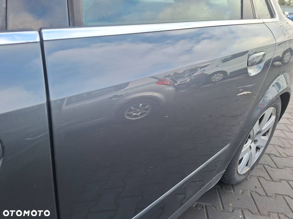 DRZWI KOMPLETNE LEWY TYŁ AUDI A4 B6 LX7Z - 3