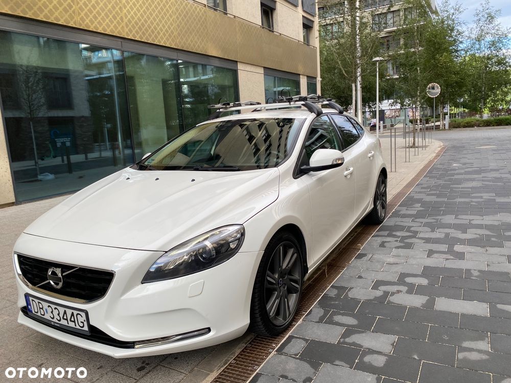 Volvo V40 D2 Summum - 11