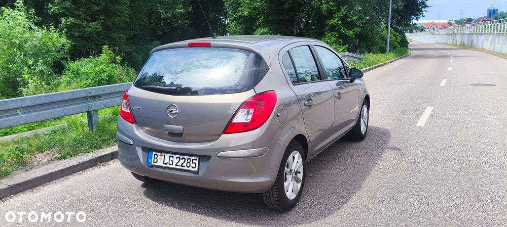 Opel Corsa - 14