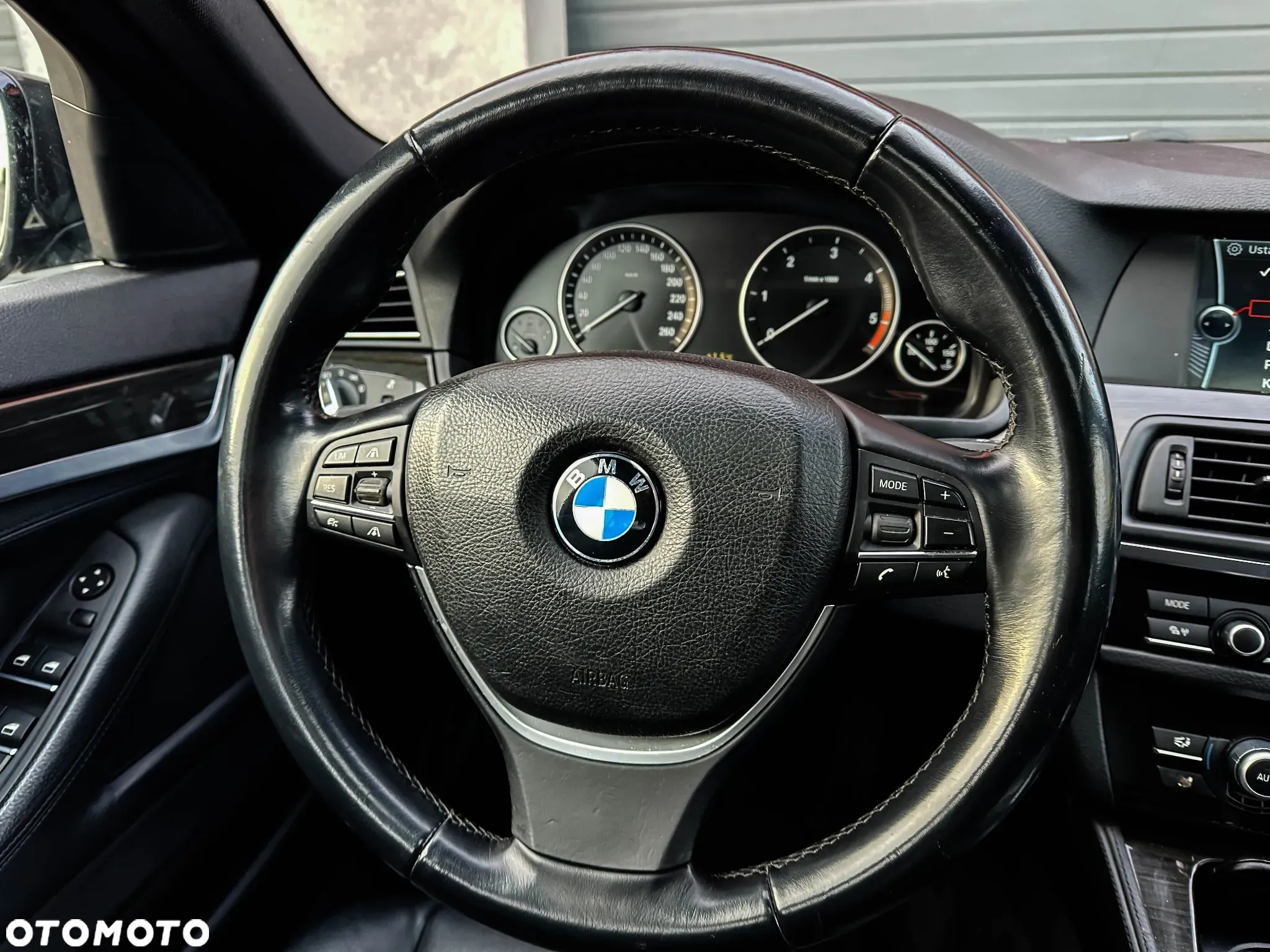 BMW Seria 5 - 30