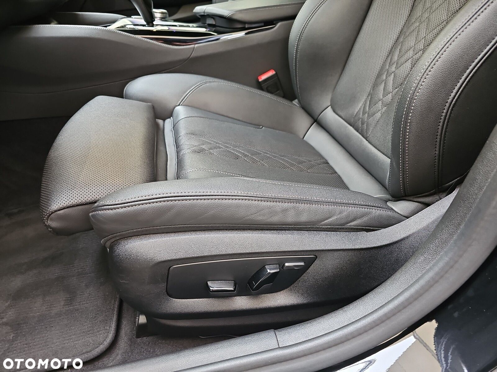 BMW Seria 5 - 25