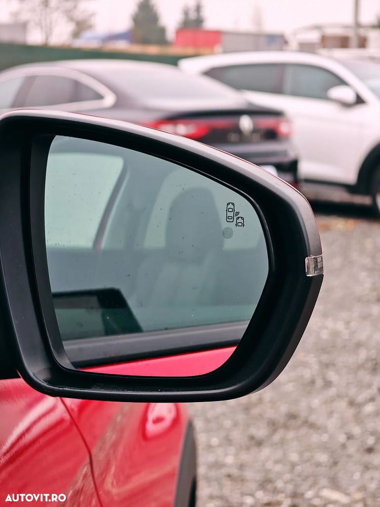 Peugeot 3008 PureTech 130 Stop & Start GPF EAT8 Allure - 11