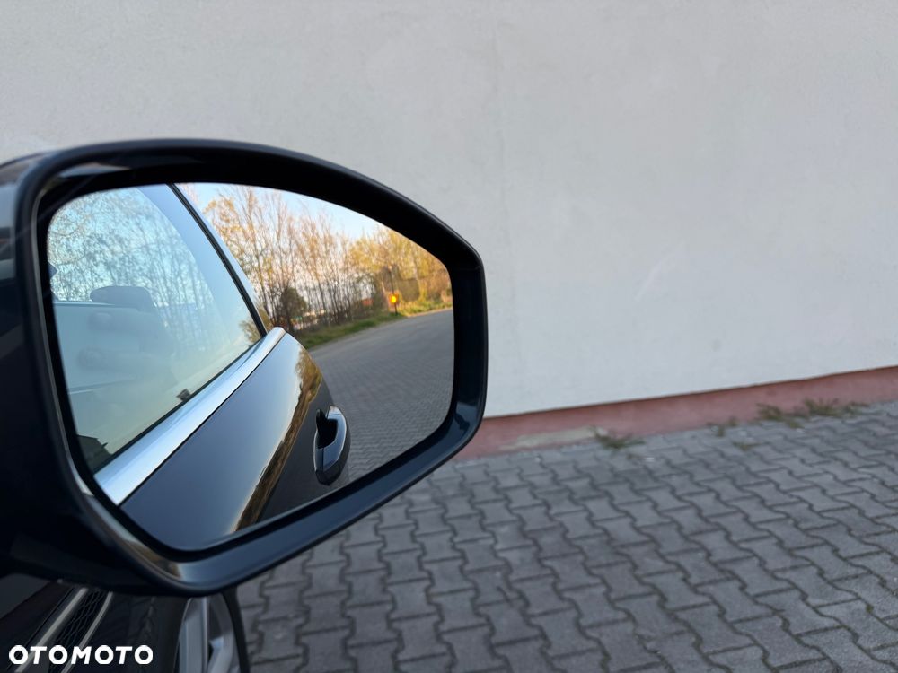 Jaguar F-Pace 2.0 D200 mHEV AWD SE - 22