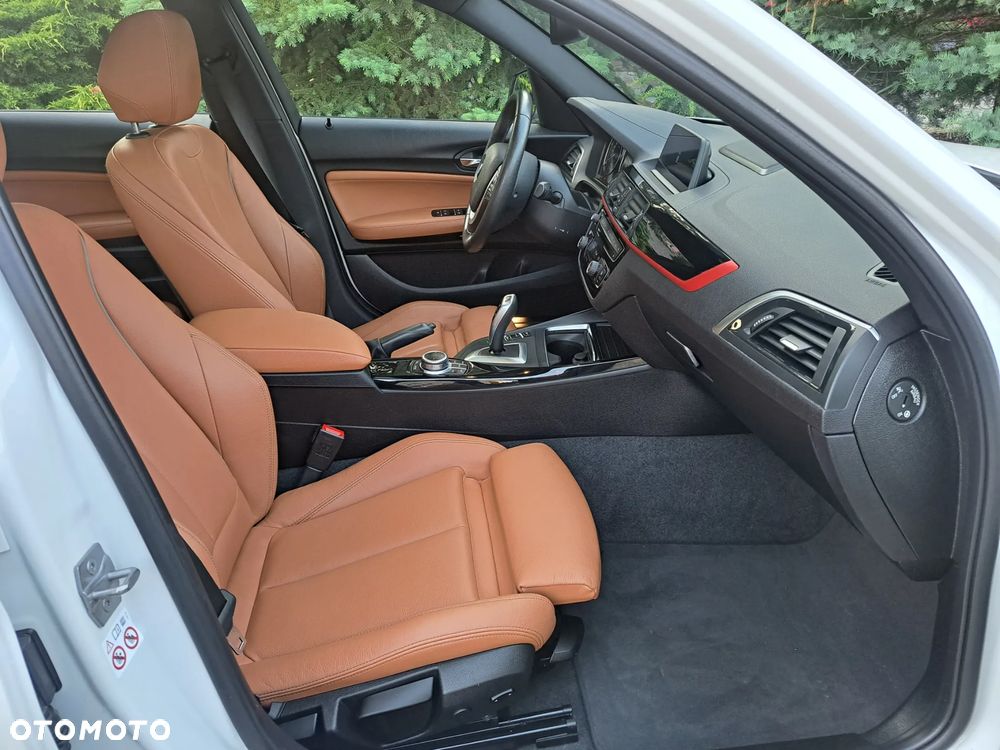 BMW Seria 1 120d Sport Line Shadow sport - 26