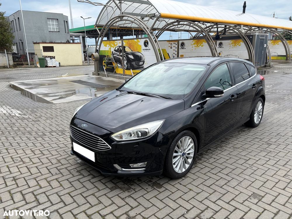 Ford Focus 1.5 EcoBoost Titanium - 5