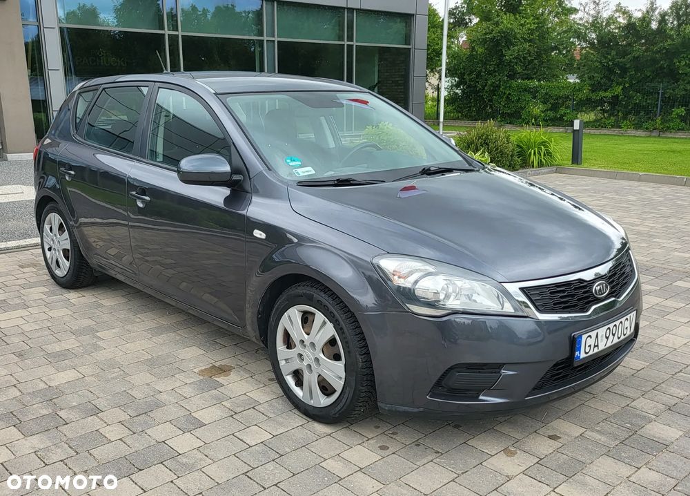 Kia Ceed 1.4 Comfort - 1