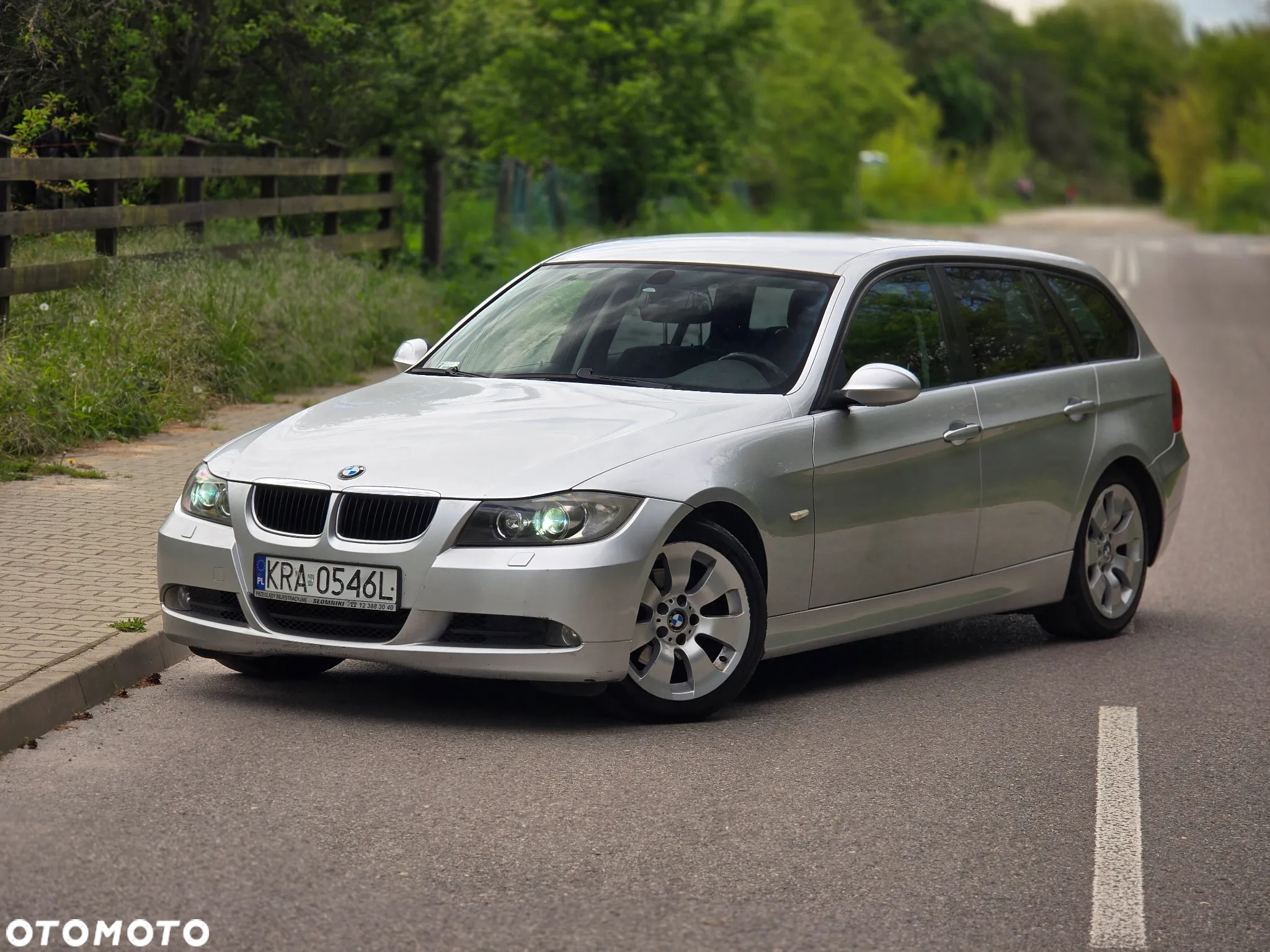 BMW Seria 3 320d Touring Efficient Dynamics Edition - 2