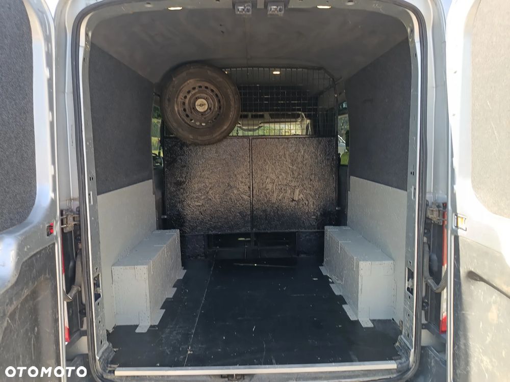 Ford Transit - 14