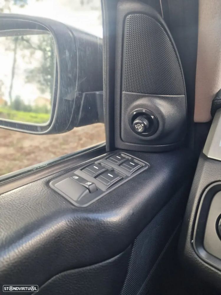 Land Rover Range Rover Sport 2.7 TDV6 HSE - 18