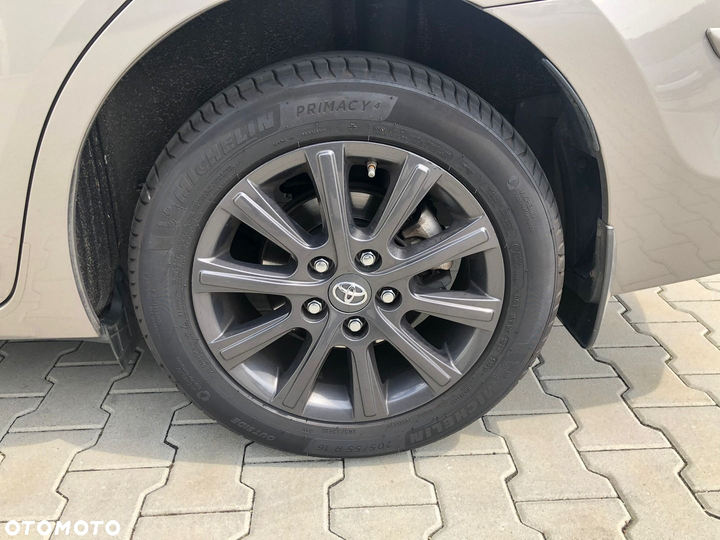 Toyota Corolla 1.6 Premium EU6 - 35
