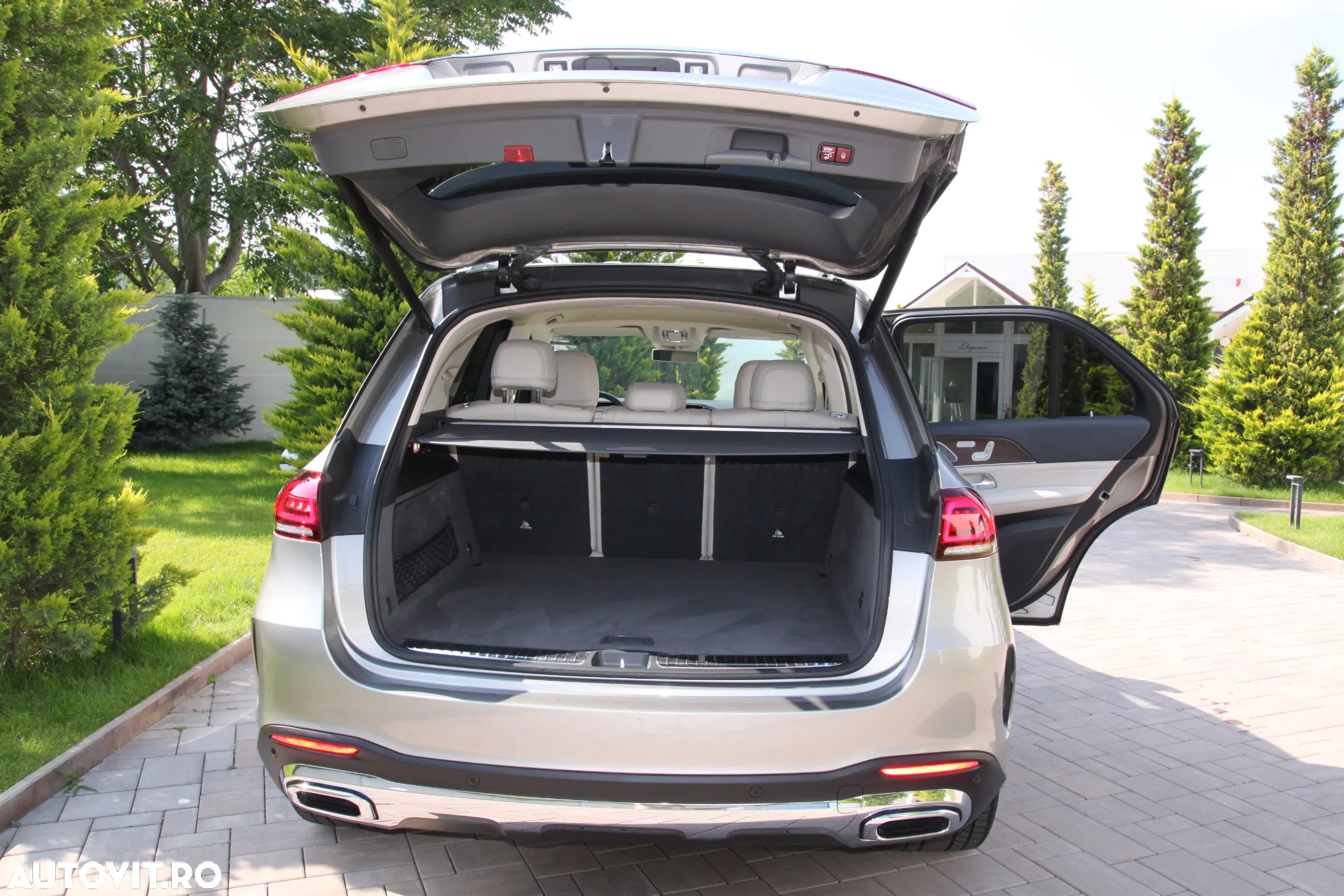 Mercedes-Benz GLE 350 d 4MATIC - 23
