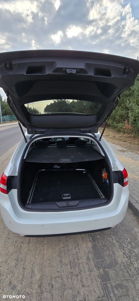 Peugeot 308 - 10