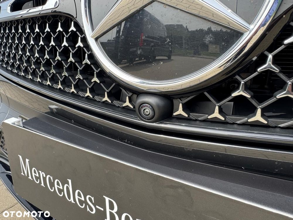 Mercedes-Benz GLC - 16