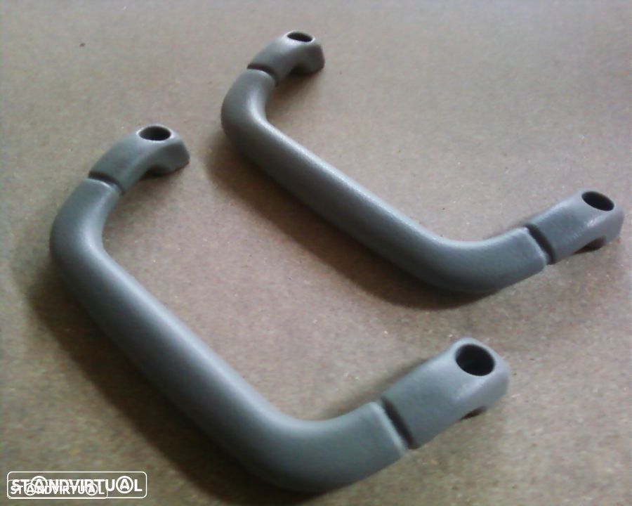 Punho de cabine Mitsubishi Canter FE531 FE649 FE534 (novos) MC147640 - 1