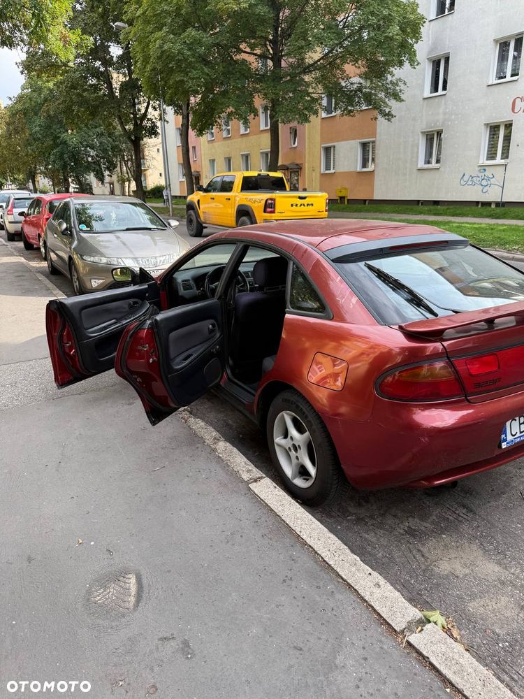 Mazda 323 C 1.5 Comfort - 8