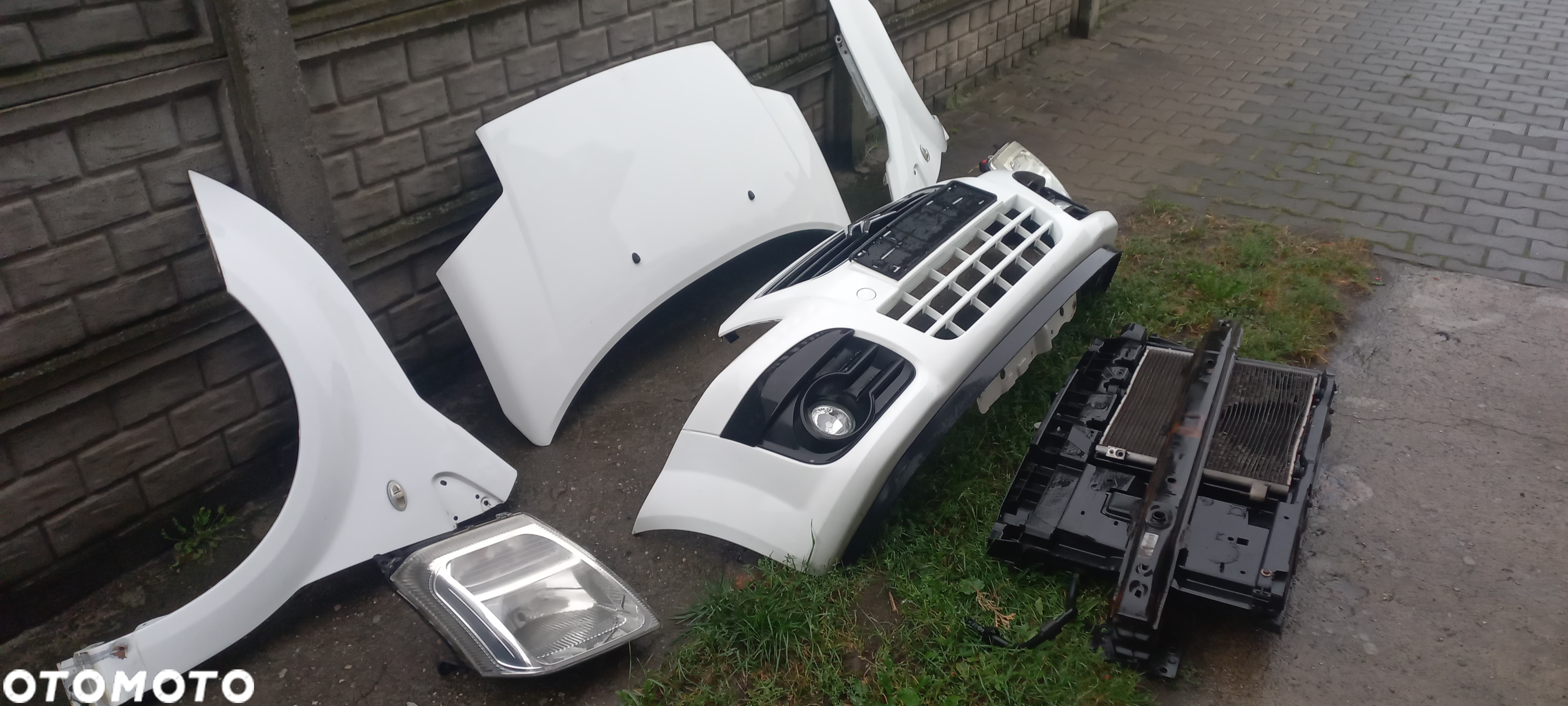 Zderzak Przód maska blotnik lampy  CITROEN C2 EWPB poznan - 2