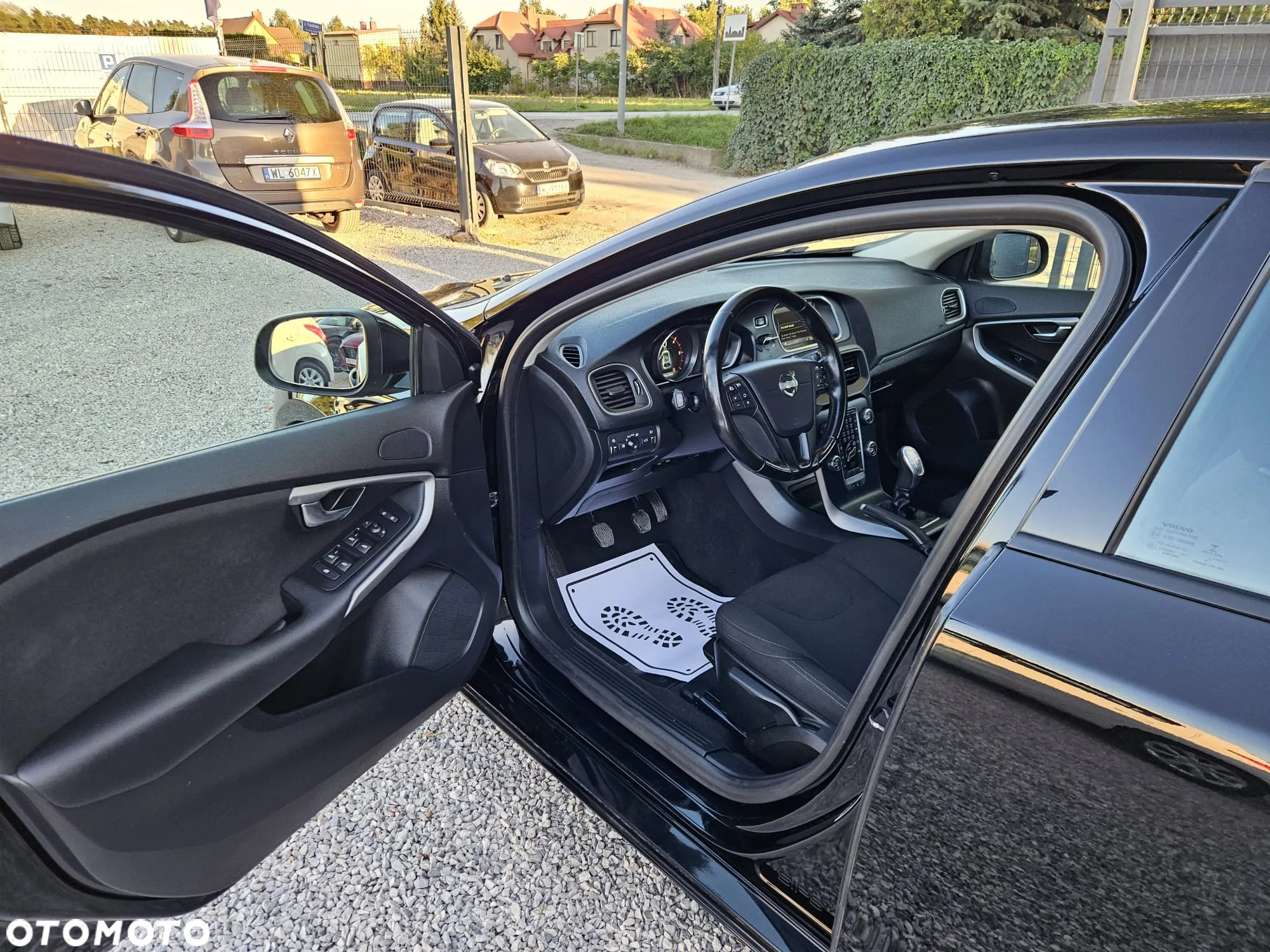 Volvo V40 D3 Momentum - 16