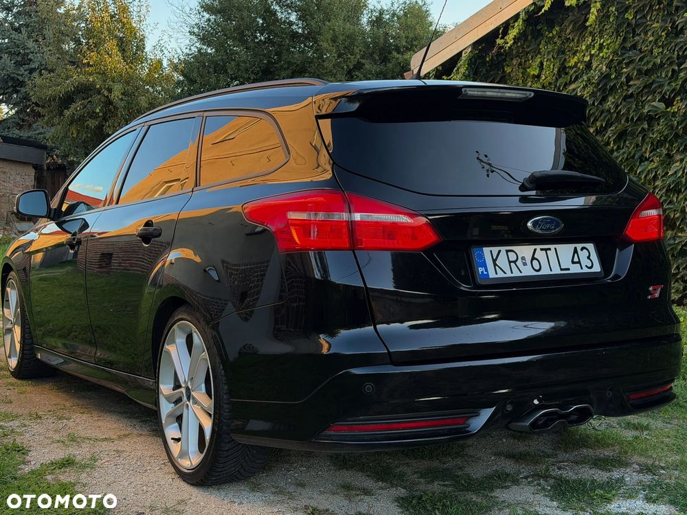 Ford Focus 2.0 EcoBoost ST-2 - 3