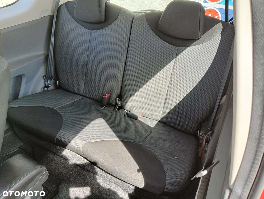 Toyota Aygo - 7