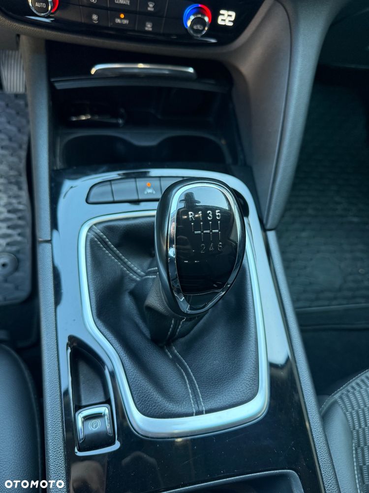 Opel Insignia 2.0 Dynamic - 16