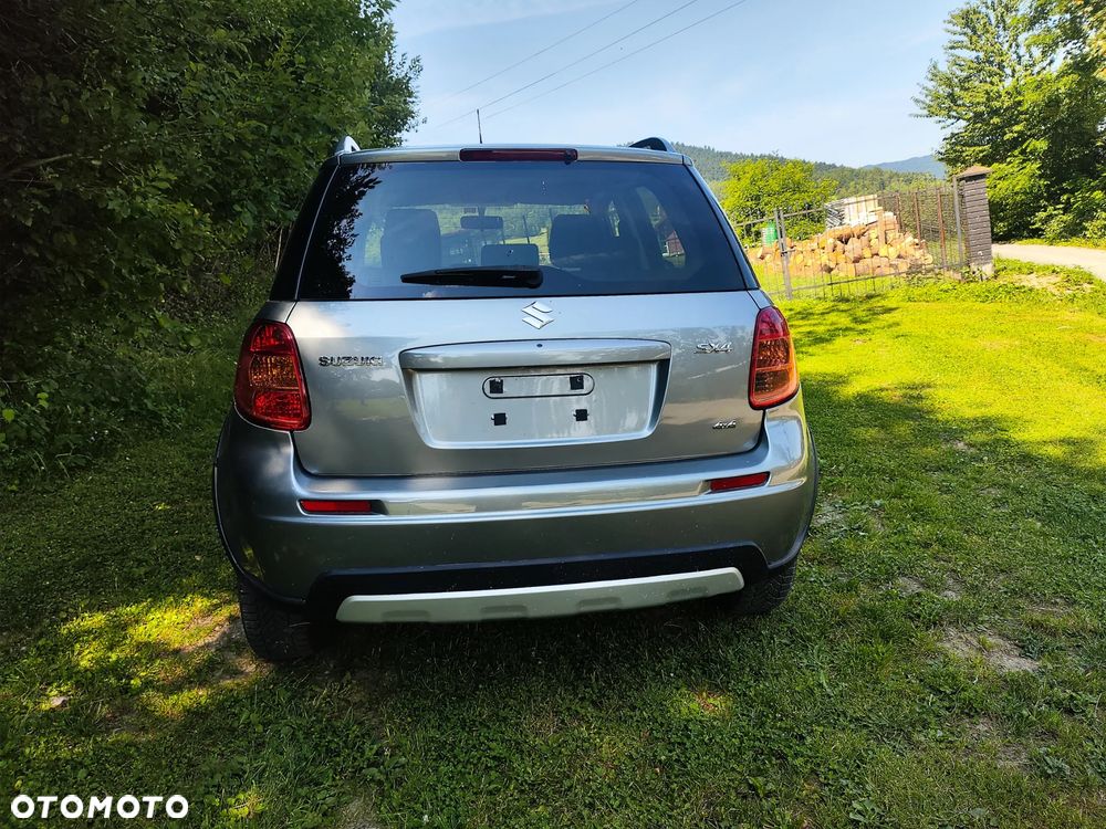 Suzuki SX4 1.6 Premium 4WD - 8