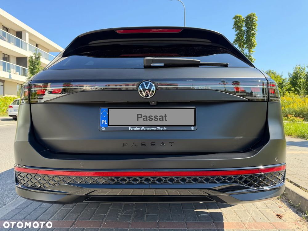 Volkswagen Passat - 8