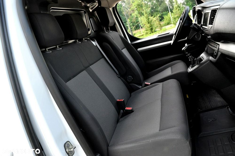 Peugeot Expert - 8
