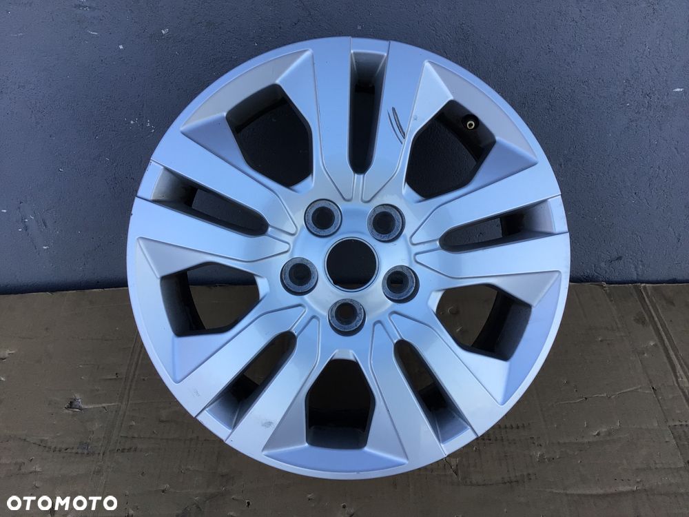 Felga Aluminiowa 1szt Renault Trafic Vivaro Talento 6Jx17 et50 114.3 - 1
