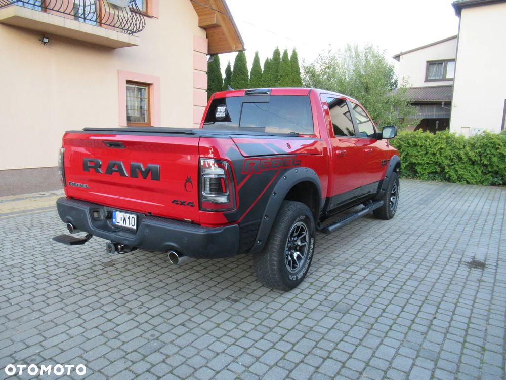 Dodge RAM 1500 5.7 4x4 - 10
