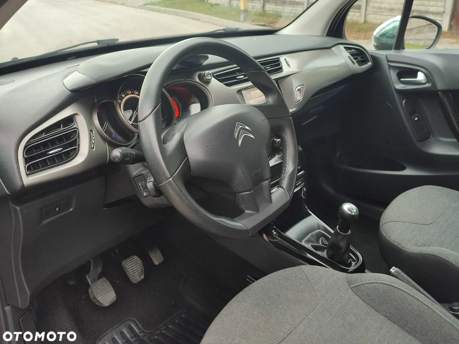 Citroën C3 1.6 BlueHDi Shine S&S - 15