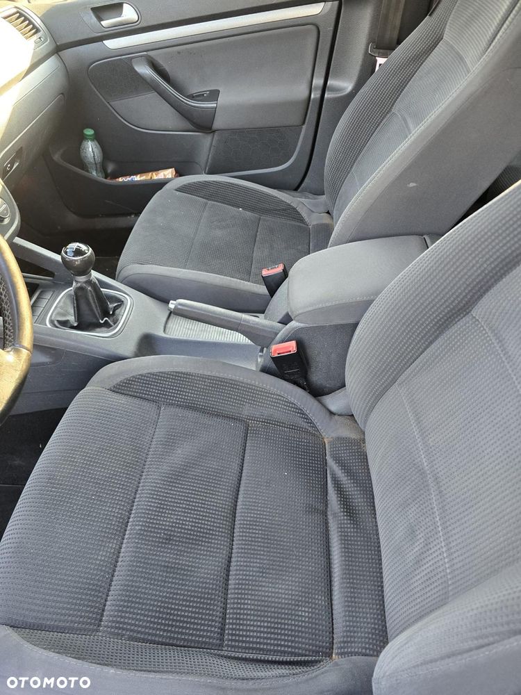 Volkswagen Golf 1.9 TDI Comfortline - 11