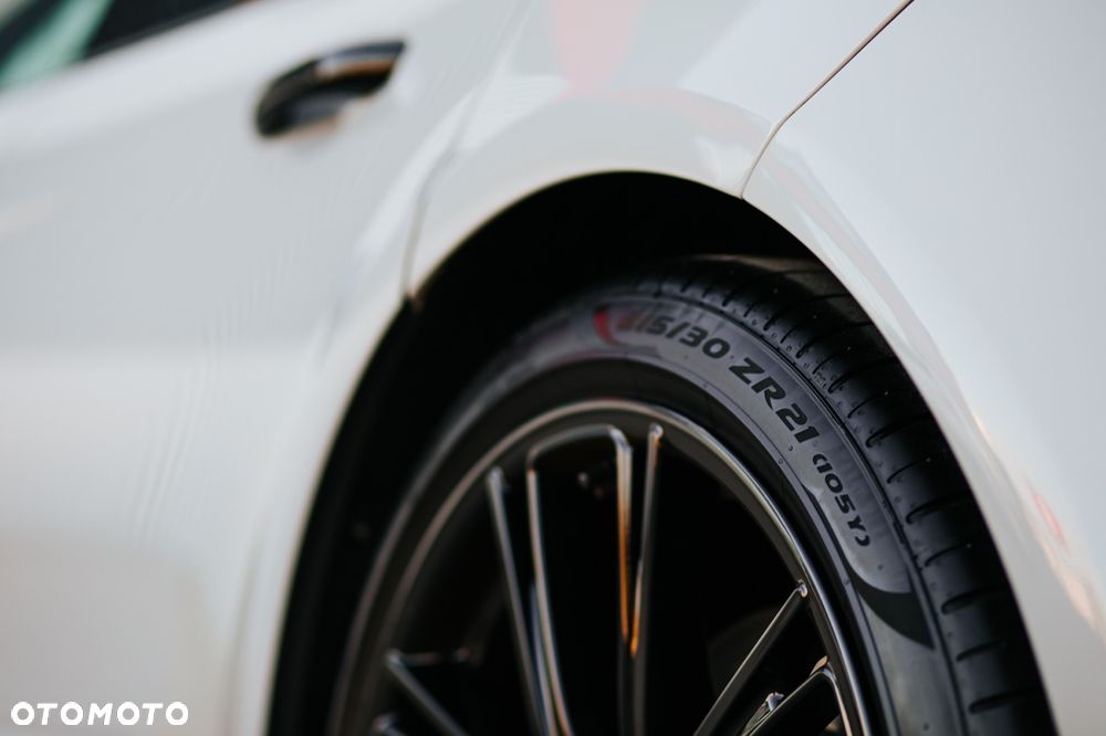 Porsche Panamera 4S - 24