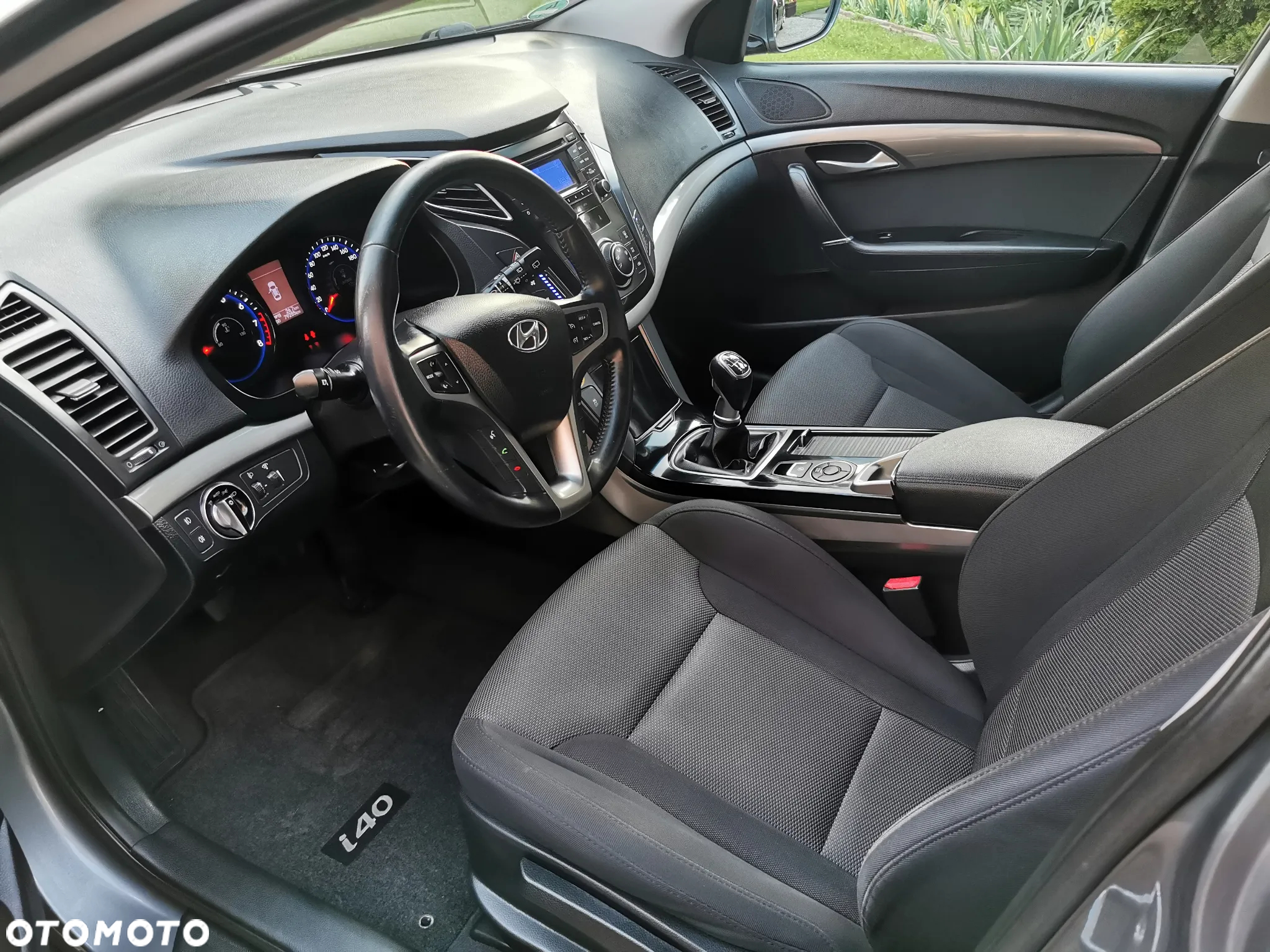 Hyundai i40 Kombi blue 1.6 Family - 6